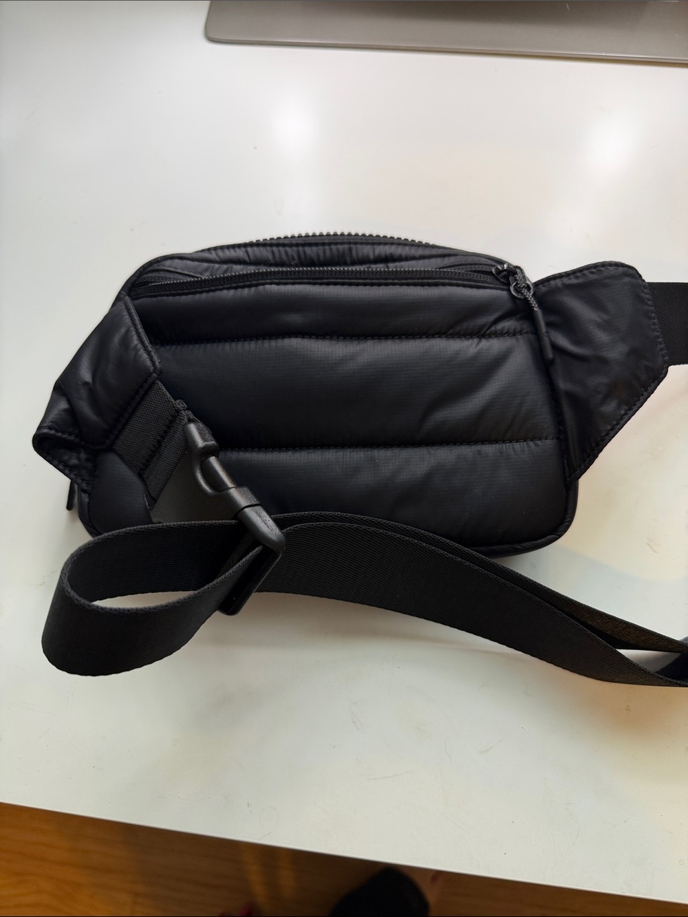 lululemon athletica Black Quilted Belt Bag - Picture 2 of 6